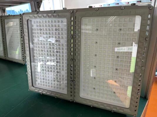 Projecteur antidéflagrant LED, ampoules d'éclairage LED 200 watts, angle de faisceau 120 degrés, pour utilisation dans les centrales pétrochimiques