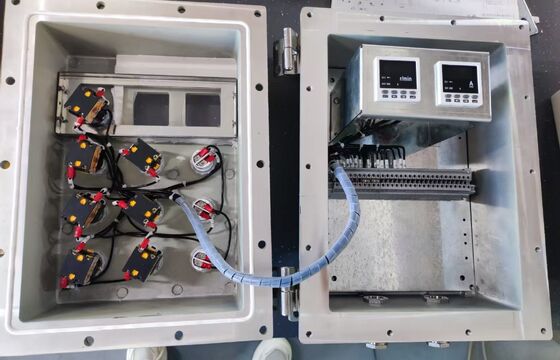 IIB T4 ATEX Distribution Panneaux de commande ignifuges Panneau de commande ignifugé en alliage d'aluminium Pour le pétrole et le gaz