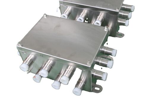 Éclairage LED antidéflagrant personnalisable 100 Watts Éclairage de sécurité industriel configurable en tension pour zones dangereuses