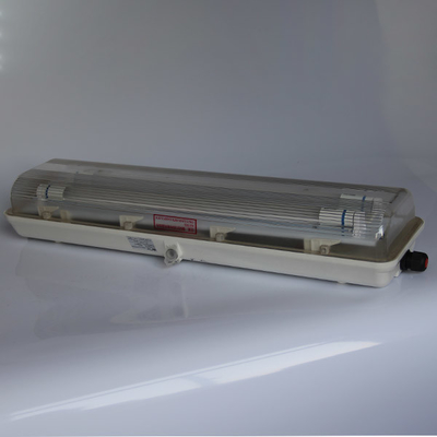 Lumière fluorescente à l'épreuve des explosions LED IP66 en acier inoxydable T5 T8 Tube Atex
