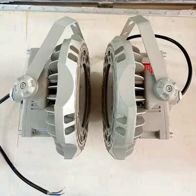 Lumière LED haute baie à l'épreuve de l'explosion 100W 200W 60W résistant à la corrosion Tri-proof pour l'industrie