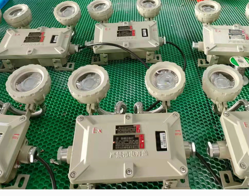 IP66 Lumière d'émergence à épreuve d'explosion LED alliage d'aluminium industriel avec temps d'urgence de 90 minutes