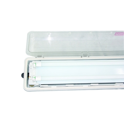 18w 36w 54w Matériau GRP Lumière à l'épreuve de l'explosion à LED linéaire 1,2M 100lm/w Avec 5 ans de garantie Atex