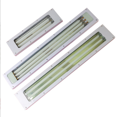 IP66 18w 36w 54w 72w LED à l'épreuve de l'explosion Lumière linéaire plafond ou intégré pour les lieux dangereux